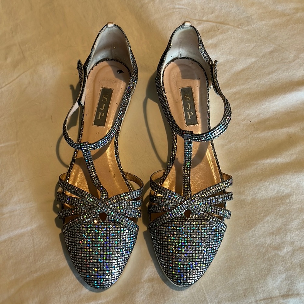 Ladies flats very sparkly